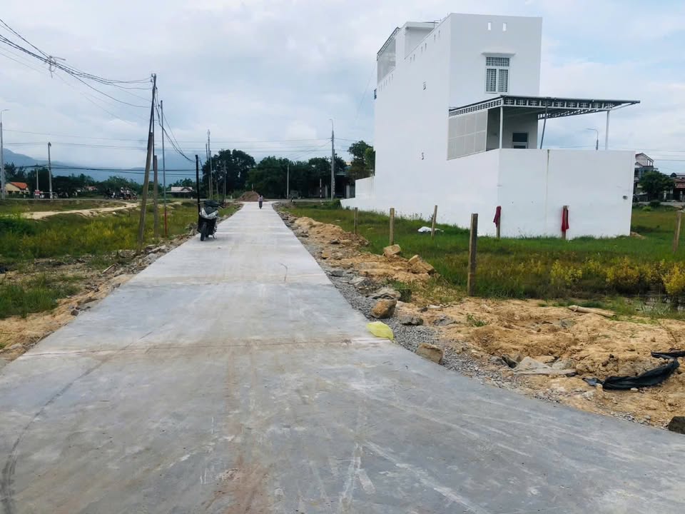 Đất thổ cư 2 mặt tiền Ninh Sim 178m² giá 1.2 tỷ - Cơ hội đầu tư tuyệt vời!