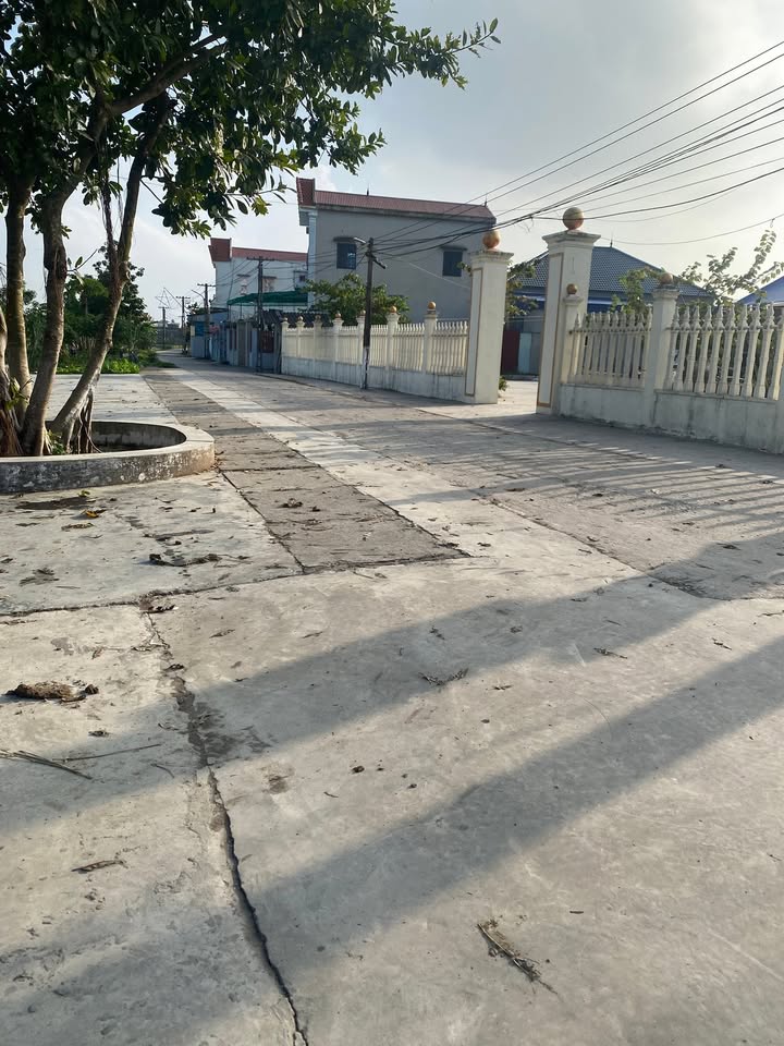 Đất nền Vụ Bản 110m² giá 1 tỷ - Vị trí đẹp, thuận tiện kinh doanh!