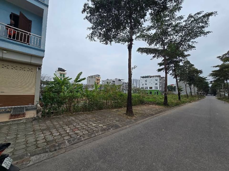 Đất phân lô Phú Lương, Hà Đông 100m² giá 10 tỷ - Đầu tư sinh lời cao!