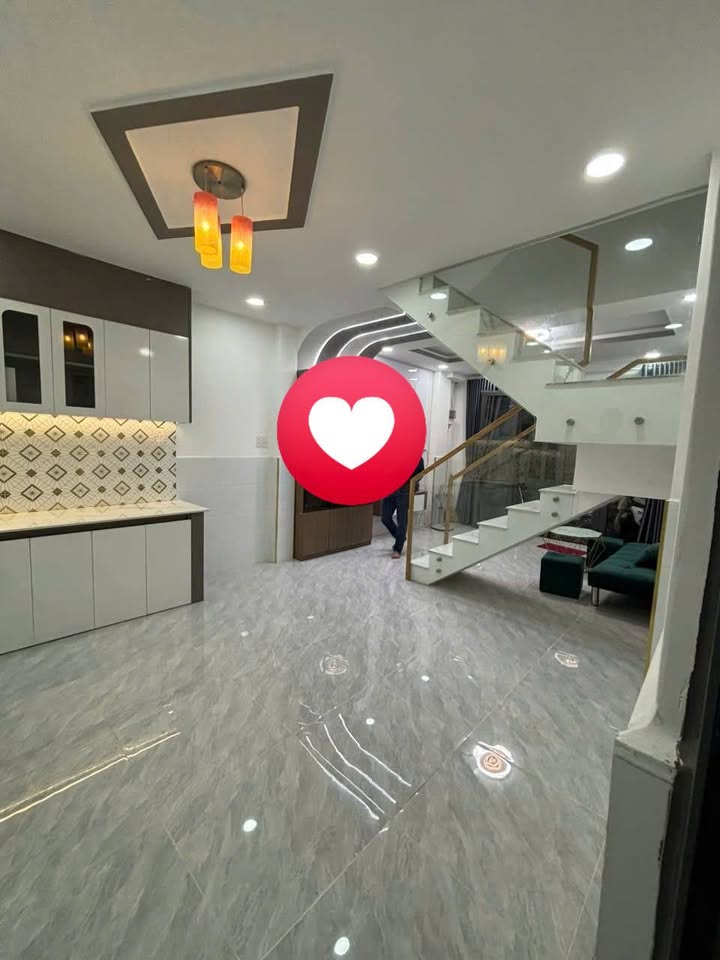 Nhà đẹp mới xây đường Lò Gốm Quận 6 40m² giá 4.48 tỷ - Đón chào bạn về ở ngay!