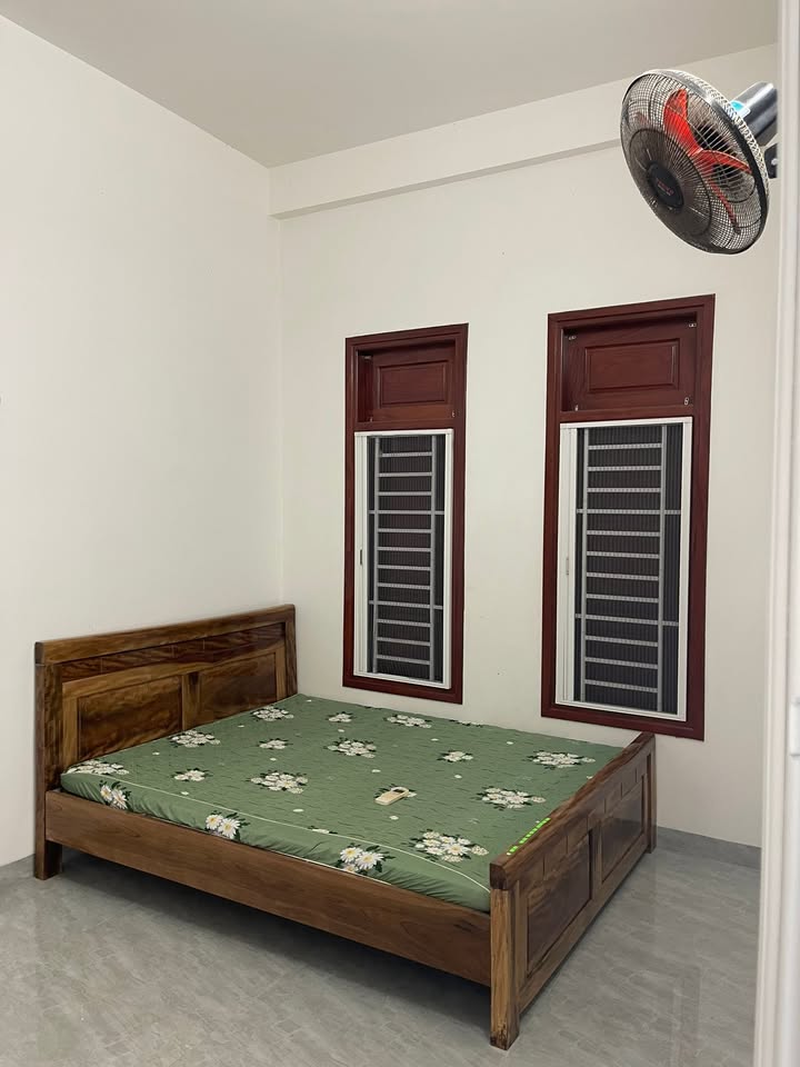 Nhà nguyên căn đường Quách Thị Trang, Hòa Xuân, Đà Nẵng 1PN giá 8.5 triệu - Cải tạo linh hoạt