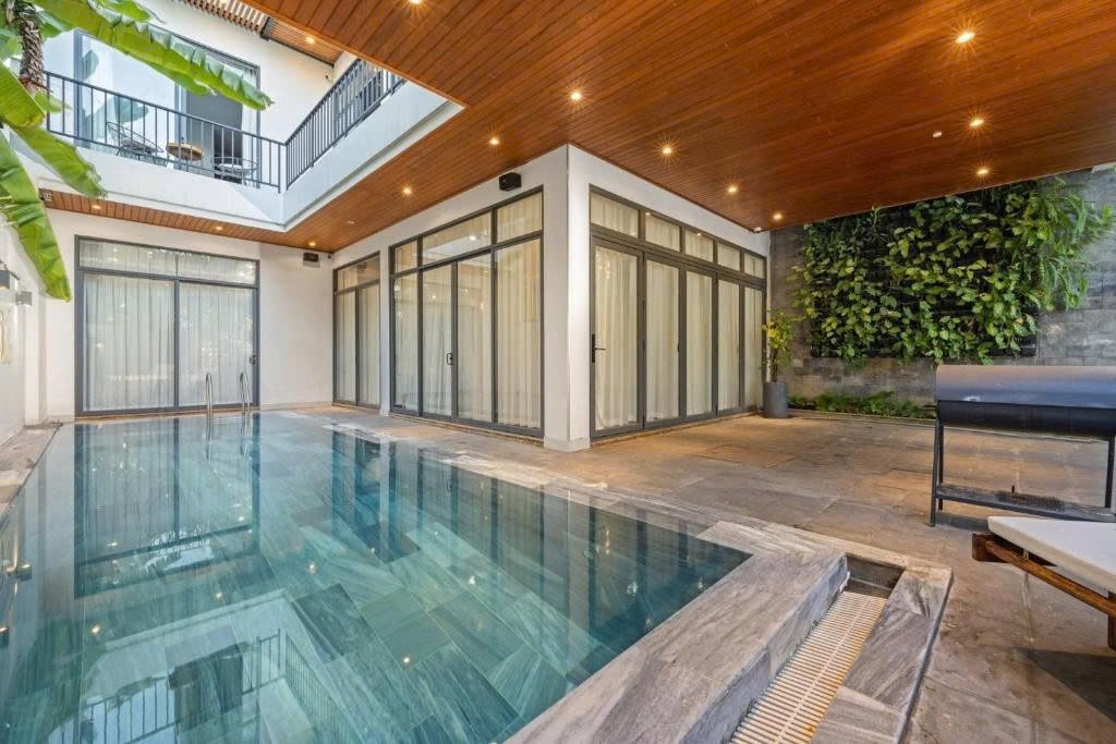 Cho thuê villa hồ bơi 200m² tại Khuê Mỹ, Đà Nẵng - Đầy đủ nội thất, vào ở ngay!