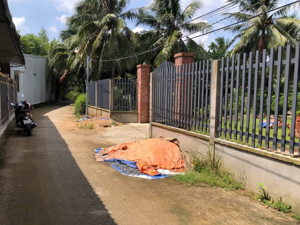 Đất nền An Khánh, Châu Thành Bến Tre 969m² giá 1.8 tỷ - Đường thông, xe hơi vào tận nơi!