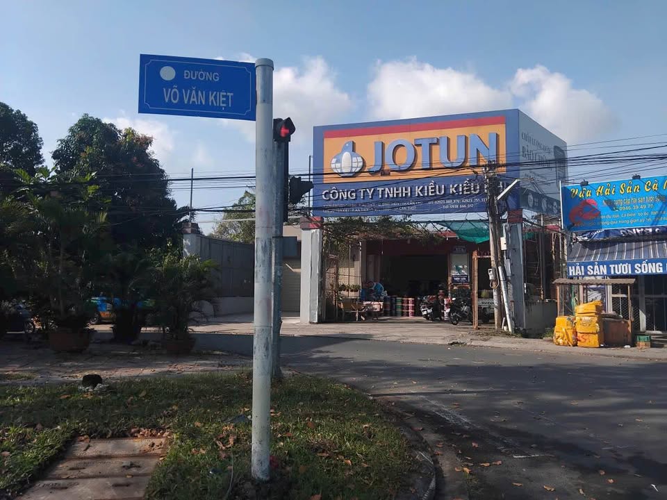 Nhà trệt mặt tiền Võ Văn Kiệt, Cần Thơ 93m² giá 7.99 tỷ - Đầu tư sinh lời ngay!