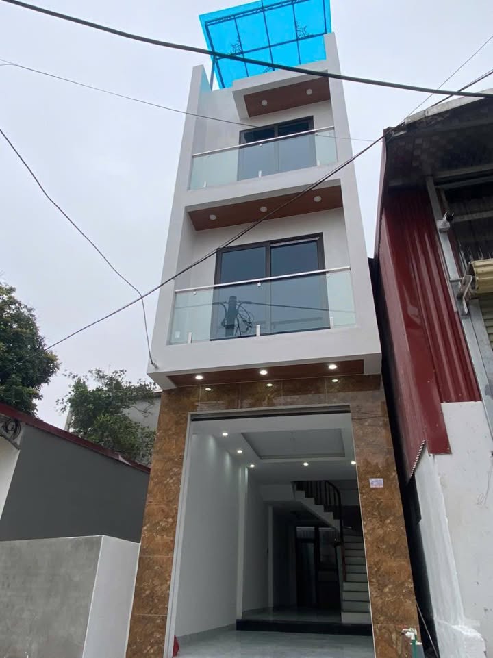 Nhà phố Đồng Tháp, Đan Phượng 48m² - Thiết kế hiện đại, gara ô tô, sổ đỏ chính chủ!