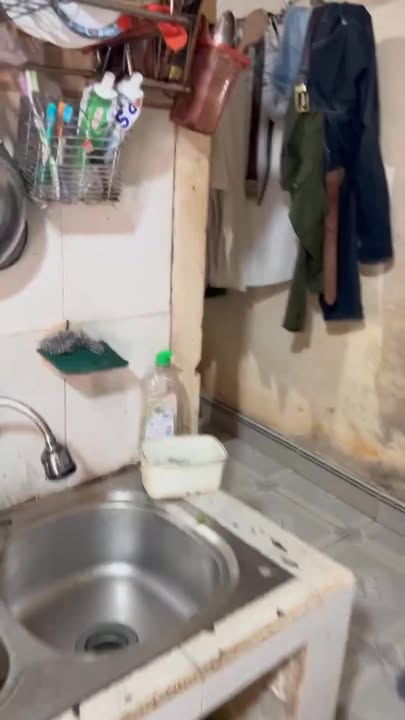 Bán đất kèm nhà cấp 4 tại Dĩ An, 136m² giá 3.45 tỷ - Chính chủ, vị trí đắc địa!