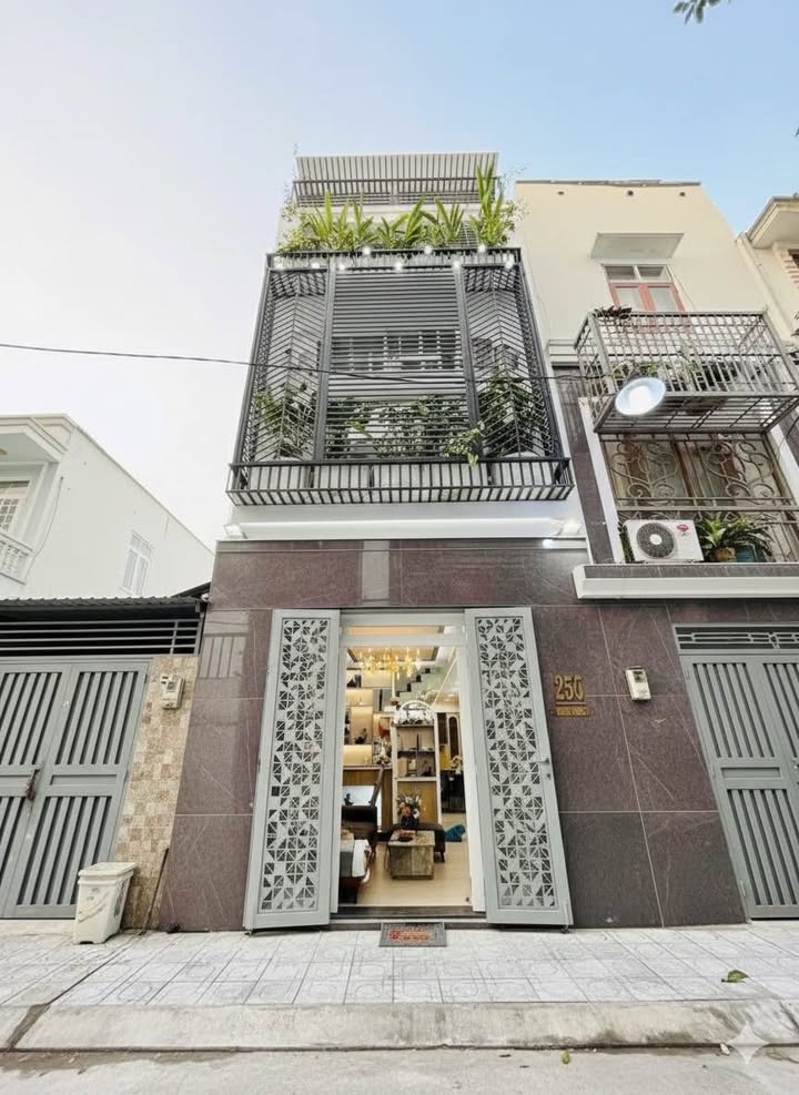 Nhà Tân Hưng Quận 7 50m² giá 6.7 tỷ - Sẵn sàng vào ở ngay!