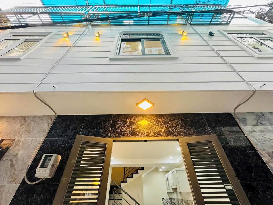 Nhà phố Thạnh Xuân Q12 24m² giá 1.43 tỷ - Thiết kế hiện đại, sổ hồng chính chủ!