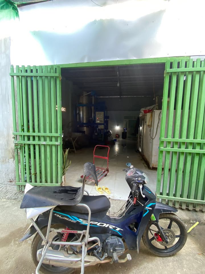 Nhà xưởng sản xuất đá viên Diên Khánh 160m² giá 3.5 tỷ - Do không người tiếp quản!