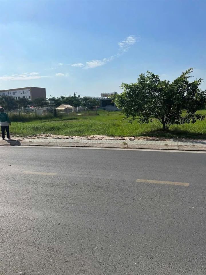 Lô đất giáo dục Bà Điểm 5.393m² giá 6 triệu/m² - Vị trí đắc địa gần chợ!