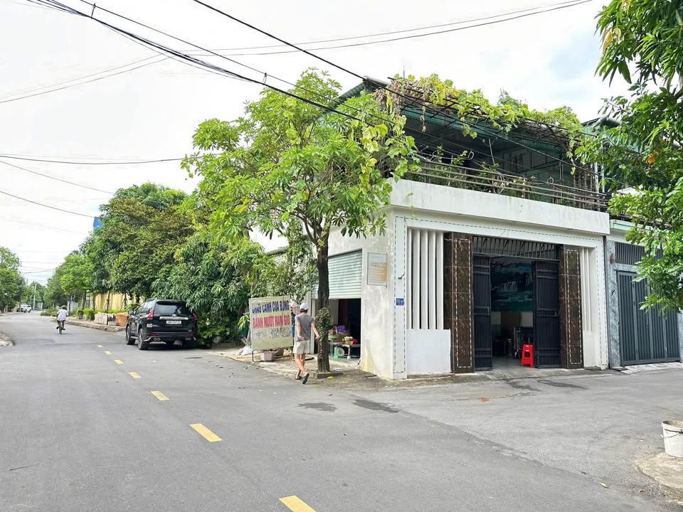 Nhà mặt tiền kinh doanh Tân Giang, TP Hà Tĩnh 136m² - Vị trí đắc địa, thuận lợi vừa ở vừa kinh doanh!