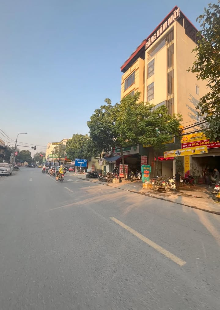 Nhà 2 Tầng Hải Bối 47m² giá thỏa thuận - Địa điểm vàng gần cầu Nhật Tân!