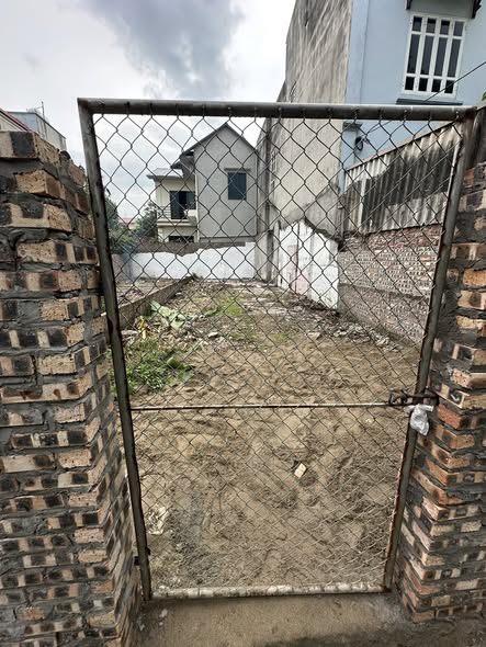 Lô đất đẹp Dương Quang, Gia Lâm 80,8m² giá 3,313 tỷ - Đầu tư sinh lời lý tưởng!