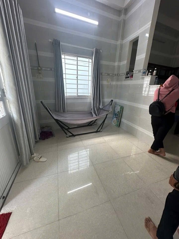 Nhà cho thuê hẻm 3 gác phường Long Châu - Giá chỉ 3.5 triệu/tháng