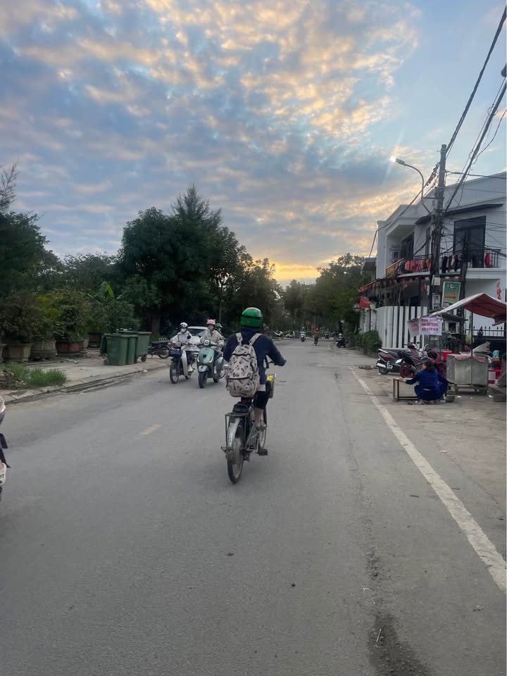 Nhà 2 tầng mặt tiền Tôn Thất Dương Kỵ, TP. Huế 109m² giá 5 tỷ - Đầu tư sinh lời!