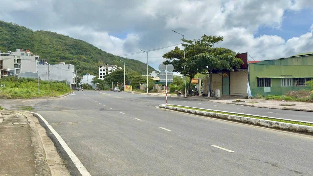 Đất biệt thự lô 206 Phạm Văn Đồng, 363m² - Tiềm năng phát triển vượt trội!