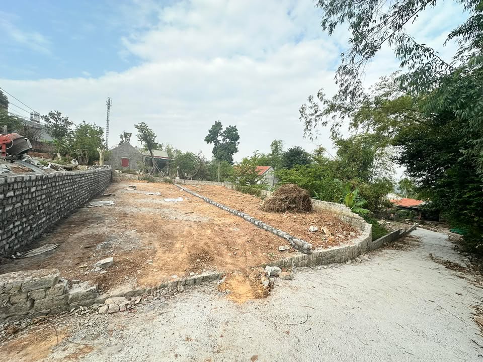Đất nền Hiệp Hòa Quảng Yên 100m² giá 600 triệu - Đầu tư sinh lời hấp dẫn!