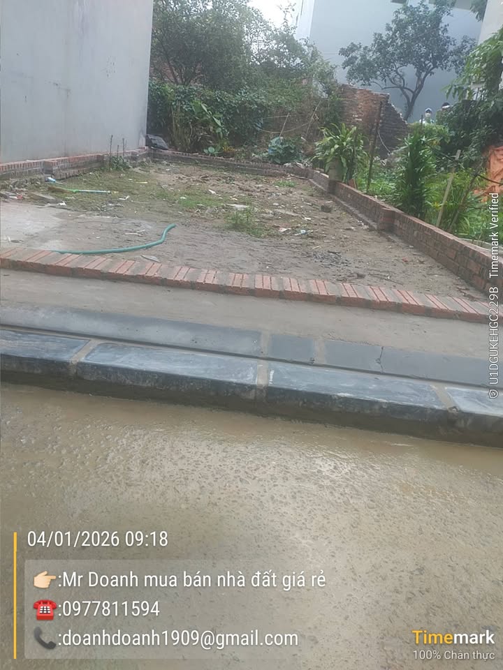 Đất thổ cư Thôn Đông, Việt Hùng, Đông Anh 50m² giá 3 tỷ - Mặt tiền rộng, ô tô vào tận nơi!