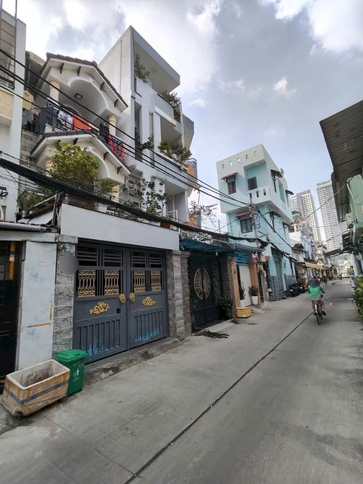 Nhà phố mặt tiền kinh doanh Huỳnh Tấn Phát Quận 7 60m² giá 9 tỷ - Sổ hồng riêng, thương lượng ngay!