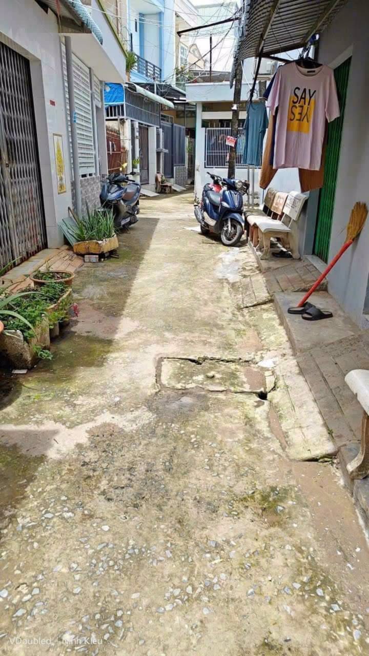 Cho thuê phòng trọ gần Vincom Hùng Vương 1,6 triệu - Tiện nghi đầy đủ!