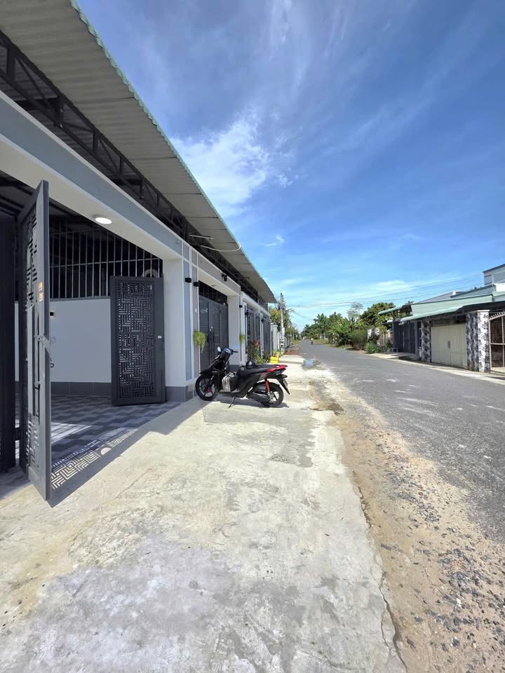 Nhà mặt tiền kinh doanh Khu Bàn Cờ Chợ Long Hải 128m² giá 1.32 tỷ - Đầu tư sinh lời ngay!