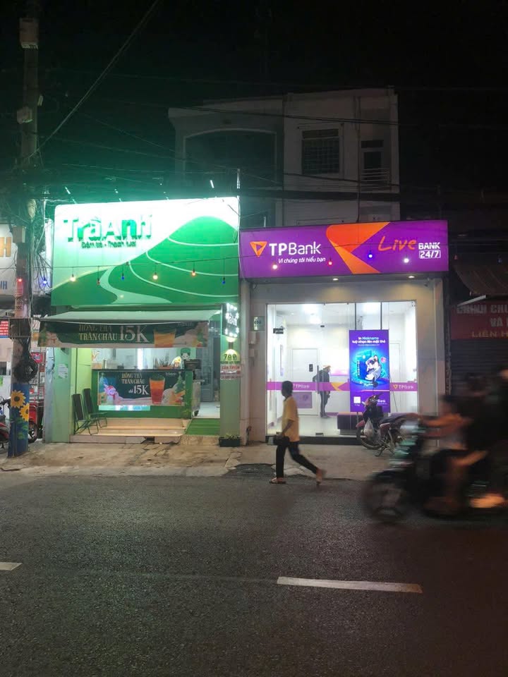 Nhà mặt tiền đường Nguyễn Duy Trinh, phường Bình Trưng, 107m² giá 20.5 tỷ - Đang cho thuê 30 triệu/tháng!