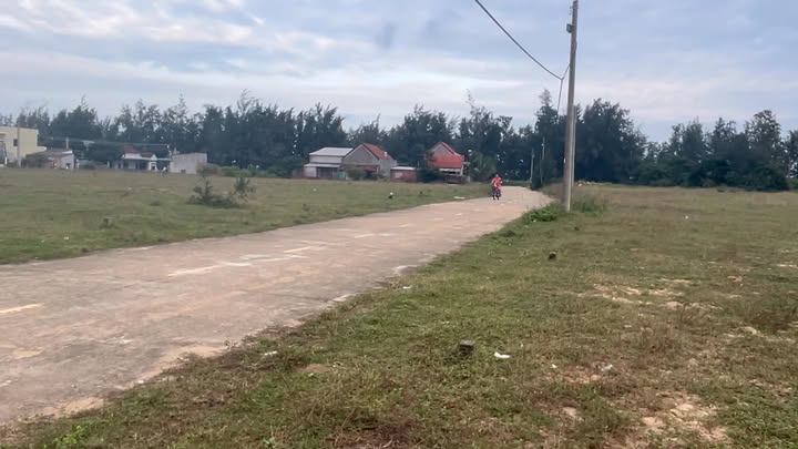 Đất thổ cư Đức Lợi Mộ Đức 180m² giá 740 triệu - Cơ hội đầu tư hấp dẫn!