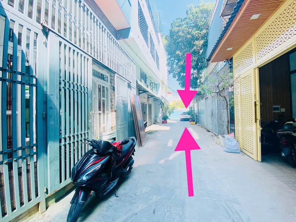 Nhà đẹp quận Bình Tân 58.3m² giá 5.73 tỷ - Ngay trường học và công viên!