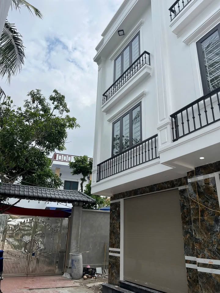 Nhà căn góc Xuân Biểu, Kiến An 42m² giá 2.2 tỷ - Chính chủ bán gấp!