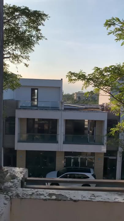 Shophouse FPT Đà Nẵng 3 tầng giá 15 triệu - Vừa ở vừa kinh doanh!