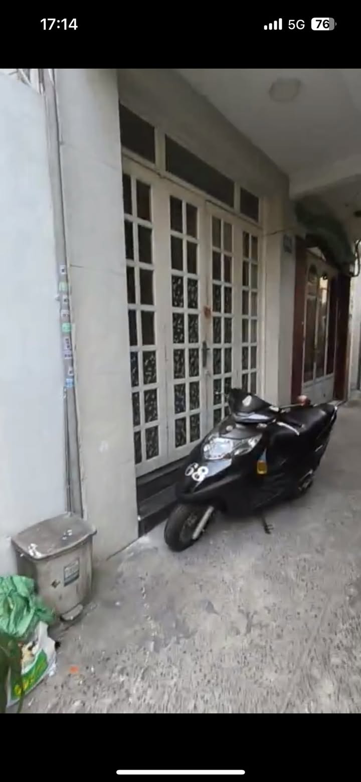 Nhà bán 2 lầu đường Tạ Quang Bửu, Q8 - Diện tích 24m², giá 3.58 tỷ - Chính chủ, sổ hồng riêng!