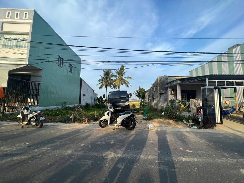 Đất nền đường Nhựa Lệ Sơn 2, Hòa Tiến, Đà Nẵng 204m² giá 2 tỷ - Hướng Tây Nam, sẵn sàng xây dựng