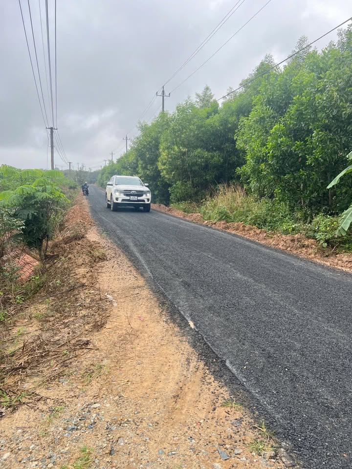 Đất hai mặt đường tại Cư Ni - Ea Kar, Đắk Lắk 2800m² giá 1 tỷ - Đầu tư sinh lời ngay!