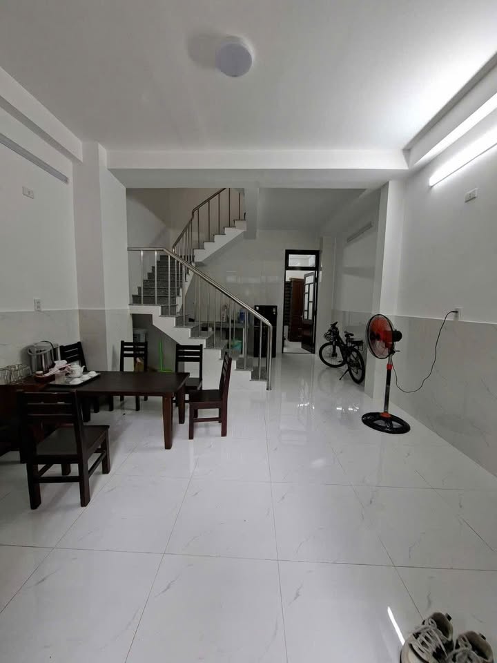 Nhà cho thuê 2 tầng tại Phan Huy Ích, Sơn Trà 60m² - Đầy đủ nội thất, vào ở ngay!