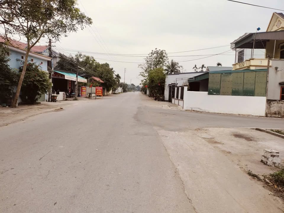 Lô đất thổ cư tại Nam Sầm Sơn 137m² giá 1.79 tỷ - Đầu tư sinh lời ngay!