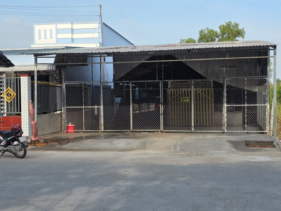 Nhà cho thuê đường Lộc Ninh, Bạc Liêu 240m² - Vị trí kinh doanh đắc địa!