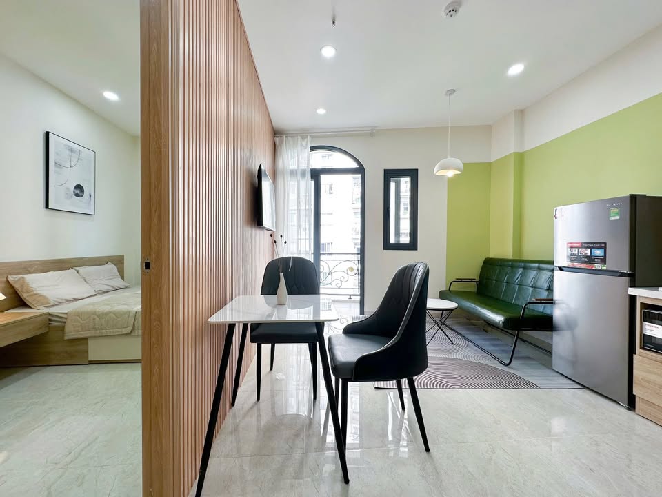 Căn hộ cho thuê tại Bạch Đằng, Tân Bình - Đầy đủ nội thất mới 100%!