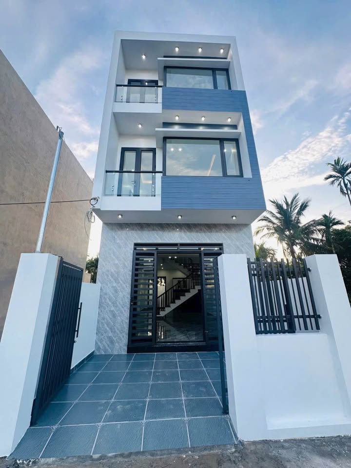 Nhà độc lập 3 tầng 60m² tại Kiều Trung, Hồng Thái, An Dương - Ô tô đỗ cửa, giá 2.1 tỷ!