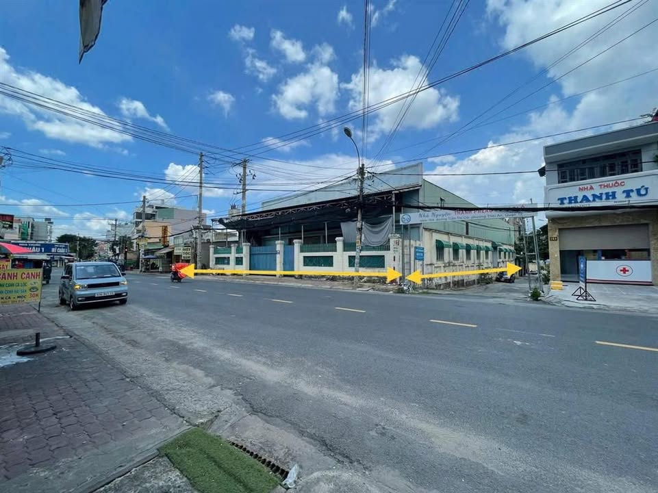 Bán xưởng 2 mặt tiền Trần Thị Cờ, quận 12, 1.036,6m² giá 68 tỷ - Cơ hội đầu tư hiếm có!