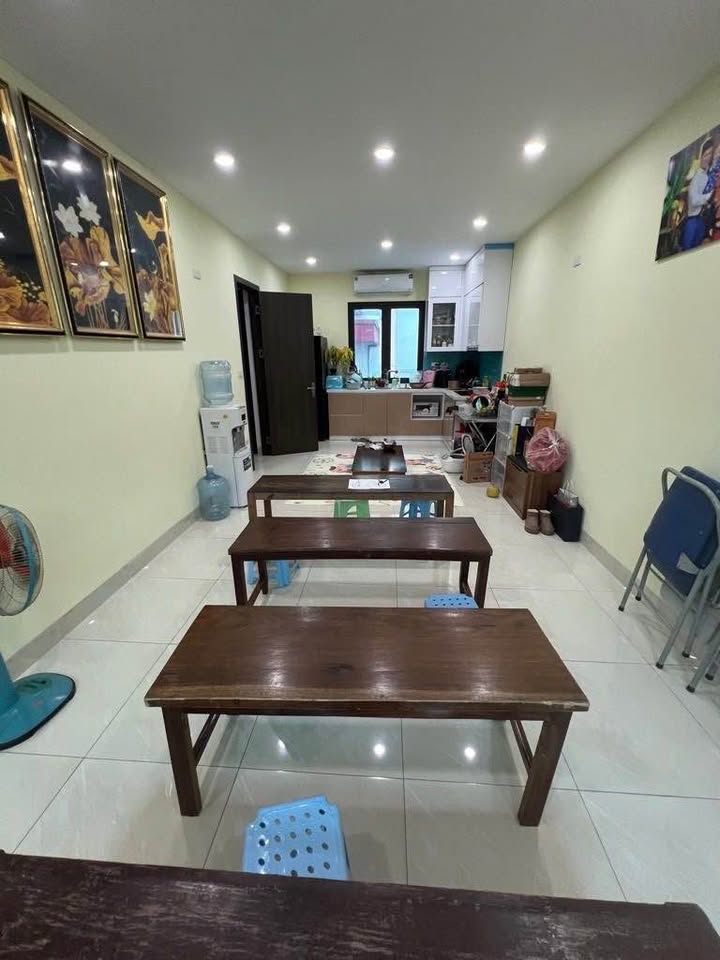 Nhà phố Đội Cấn, Ba Đình 98m² giá 25 tỷ - Thiết kế 5 tầng thoáng mát