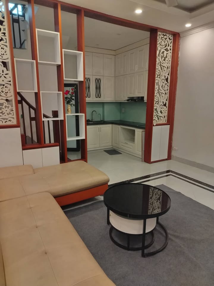 Nhà phố Phúc Lợi 30m² giá 7 triệu - Nguyên căn, chính chủ cho thuê ngay!