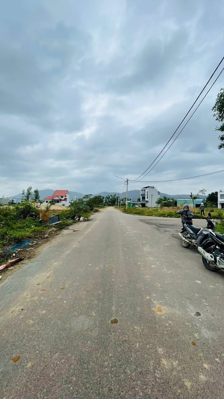 Đất nền Nhơn Bình 100m² giá chỉ 2.1 tỷ - Cơ hội đầu tư hấp dẫn!