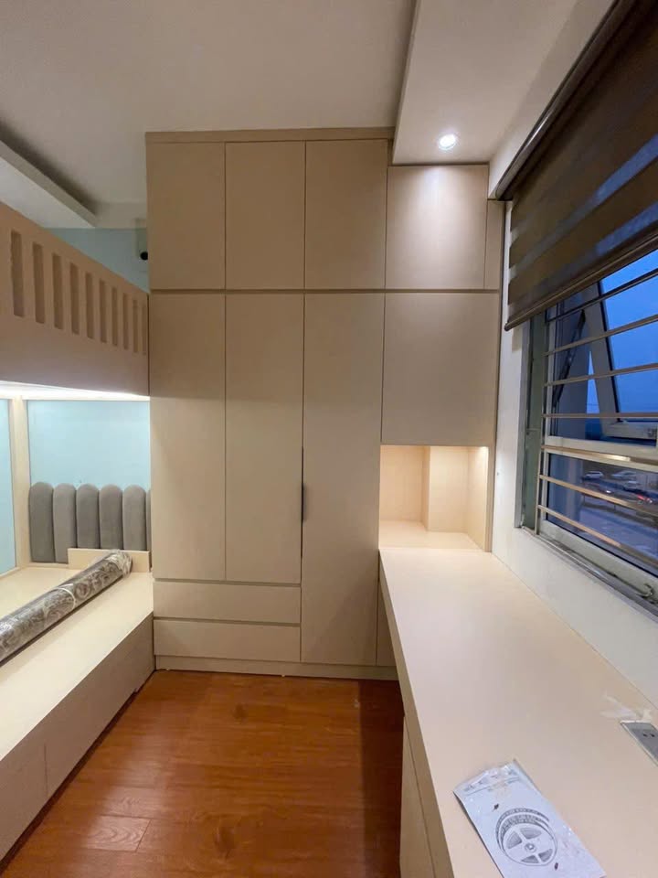 Nhà phố Linh Lang Ba Đình 36m² giá 13.5 tỷ - Ô tô đỗ cửa, kinh doanh thuận lợi!