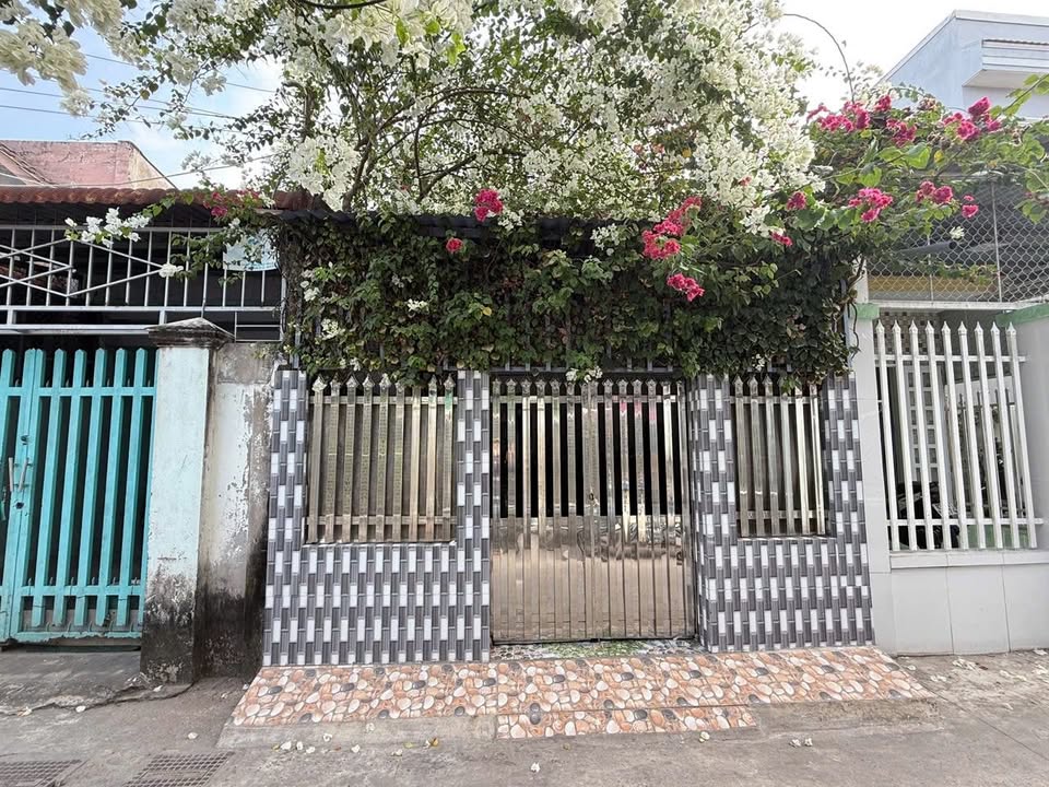 Nhà hẻm 145/20 Lê Hồng Phong, Phường 3, Sóc Trăng 93m² - Gần trường học, chợ tiện lợi