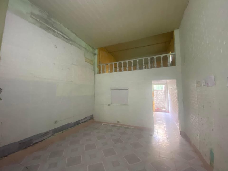 Nhà cấp 4 cho thuê tại Hồng Hà, Hạ Long 100m² - Khu dân cư an ninh, giá chỉ 2 triệu!