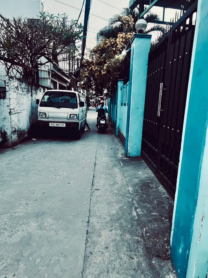 Nhà phố quận 7, 60m² giá 7 tỷ - Gần Phú Mỹ Hưng, sẵn sàng ở ngay!