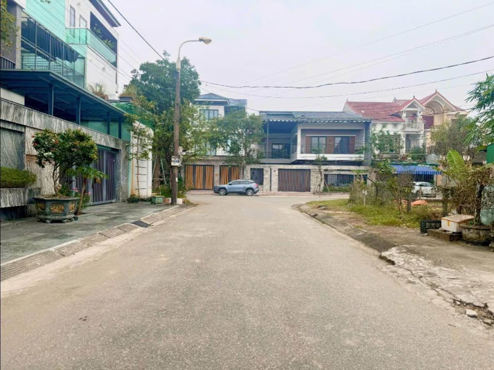 Đất nền Phường Trần Phú, Hà Tĩnh 126m² giá 4 tỷ - Vị trí trung tâm đắc địa!