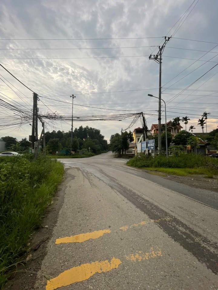 Đất nền 87m² tại xã Phú Cát, huyện Quốc Oai - Mặt tiền 6m, giá chỉ 6.95 tỷ!