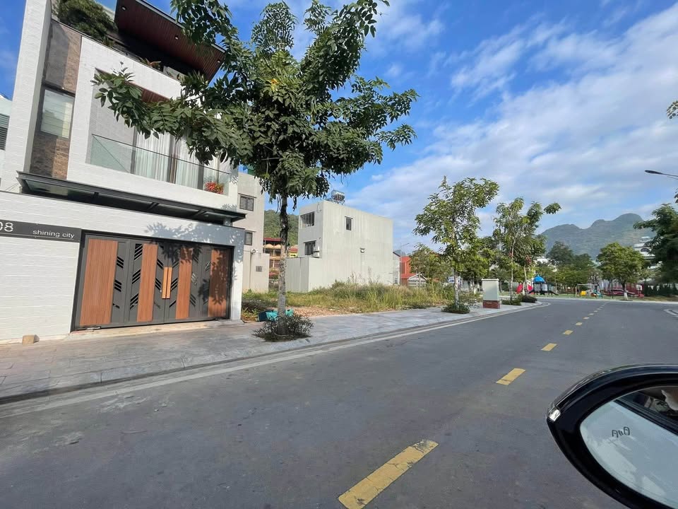 Đất nền Khu đô thị Shining Sơn La 80m² giá 1 tỷ - Pháp lý đầy đủ, vị trí trung tâm!