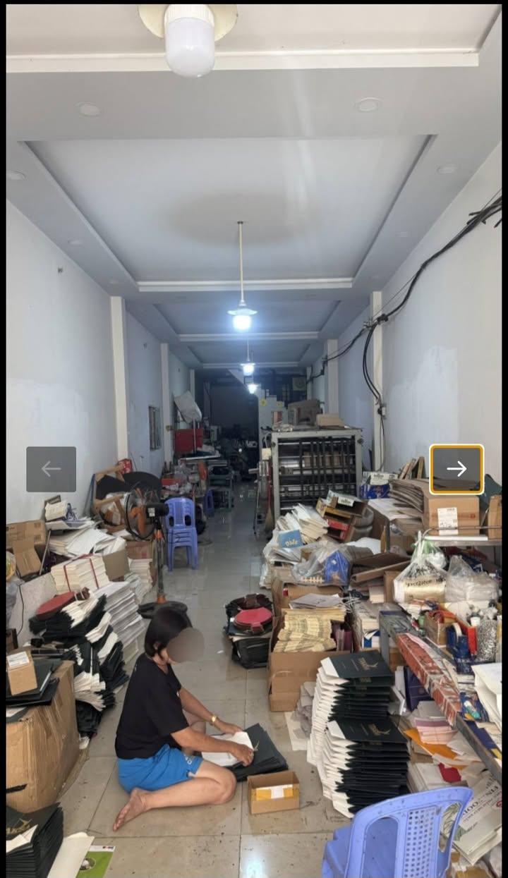 Nhà phố Tân Phú 106m² giá 6.9 tỷ - Vị trí đắc địa ngay chợ Tân Hương!